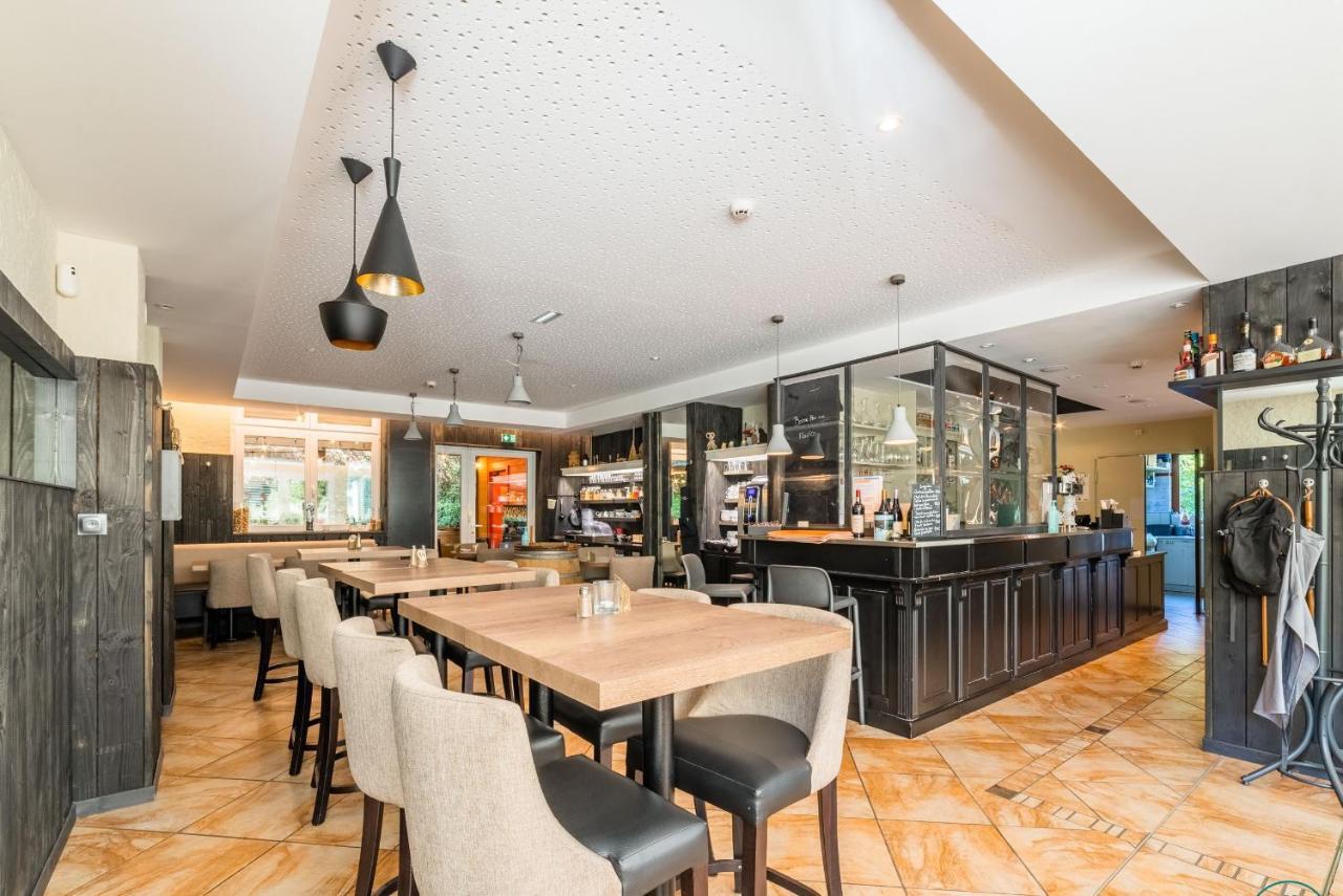 Hotel Restaurant Au Floridor 탄 외부 사진