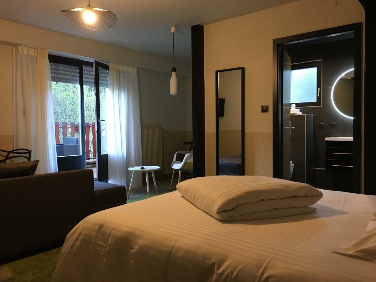 Hotel Restaurant Au Floridor 탄 외부 사진